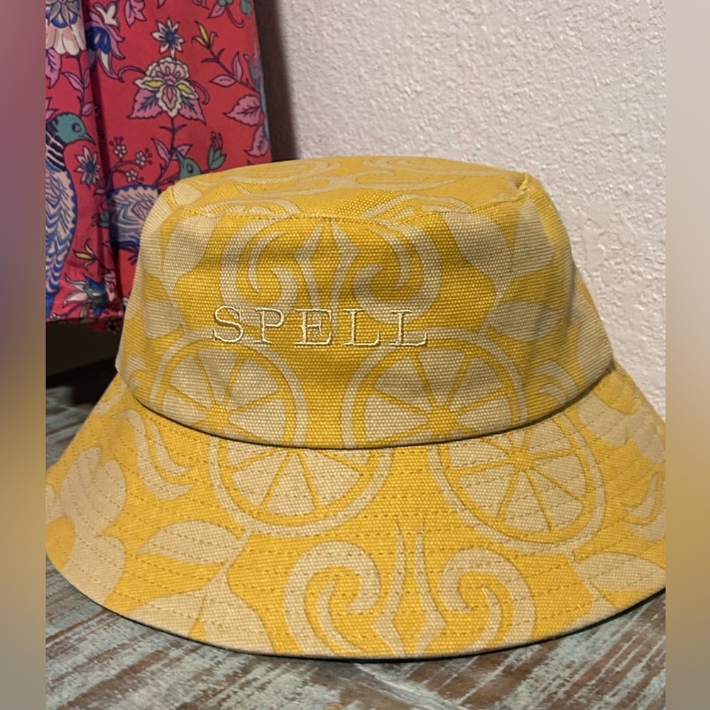 NWT Spell Pomelia Bucket Hat S/M ๐ Mustard Color Lemon Print - Picture 10 of 13